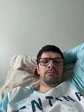 Juliano2289 online show from July 8, 2026, 5:39 pm