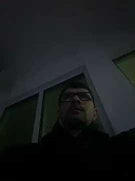Juliano2289 online show from July 11, 2026, 6:21 pm