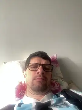 Juliano2289 online show from July 24, 2026, 12:58 pm