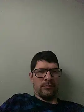 Juliano2289 online show from July 28, 2026, 7:39 pm