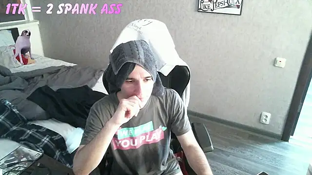 izilizi 23 online show from June 7, 2026, 8:18 am
