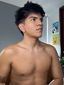 santiago 01 online show from June 27, 2026, 9:42 pm