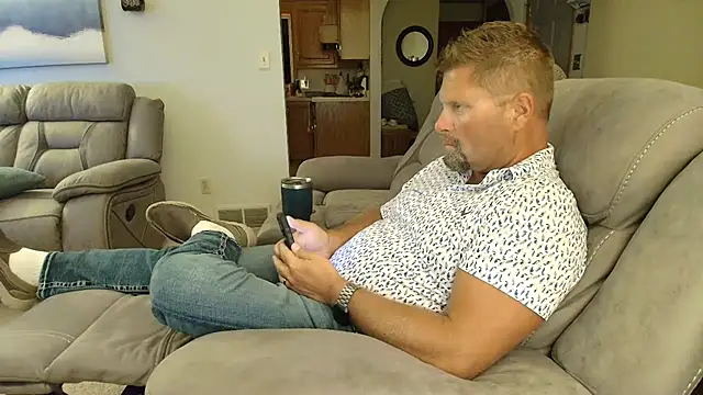originalhempfarmer online show from June 14, 2026, 4:14 am