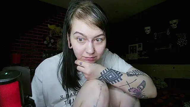 MoorderxDoll online show from June 29, 2026, 7:25 pm