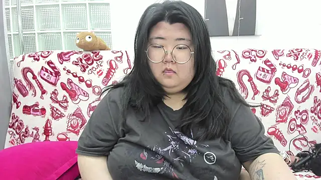 Nadine asian online show from May 23, 2026, 1:22 am