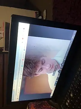 Fo0xybby online show from June 9, 2026, 2:01 am