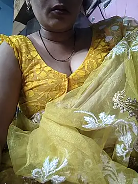 Ritasingh-0461 online show from May 27, 2026, 12:40 am