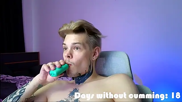 DENIS HERE online show from May 12, 2026, 5:15 am