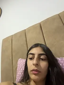 cristel 17 online show from June 6, 2026, 8:57 pm