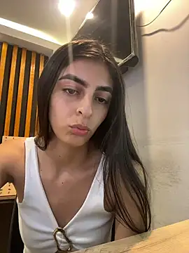 cristel 17 online show from June 7, 2026, 9:40 pm