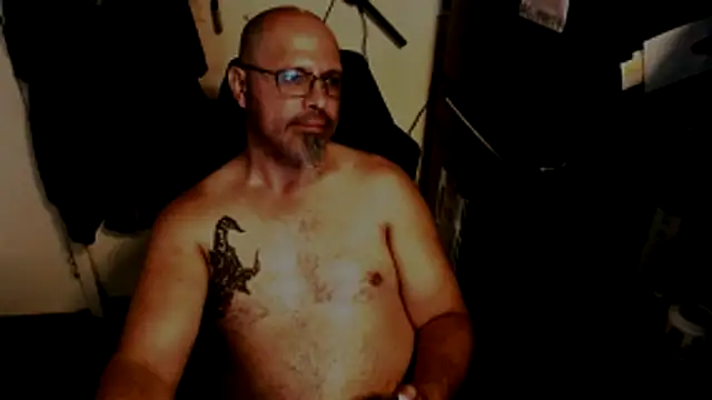 KrazyLegz online show from May 22, 2026, 4:56 pm