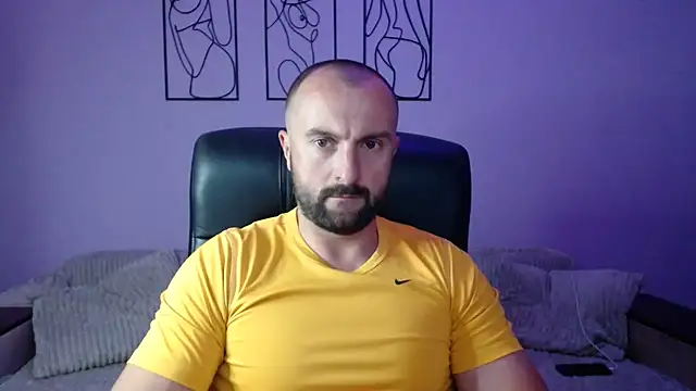 brindlefly6969 online show from July 23, 2026, 10:24 am