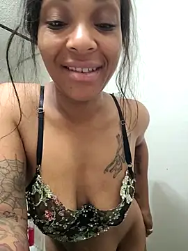 mariah2299 online show from June 14, 2026, 9:22 am
