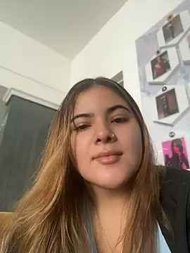 EVELIN MASON online show from July 19, 2026, 7:17 pm