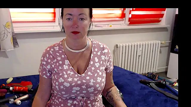 Alexie33 online show from July 19, 2026, 11:25 am
