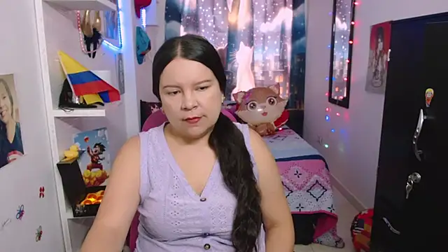 claryssa  online show from July 24, 2026, 1:20 pm