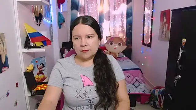 claryssa  online show from July 25, 2026, 4:48 pm