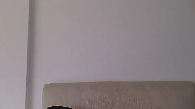 BubbleGumm  online show from July 2, 2026, 9:43 pm