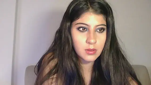 BubbleGumm  online show from July 17, 2026, 11:20 pm