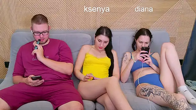 Ksenny online show from June 18, 2026, 9:14 am
