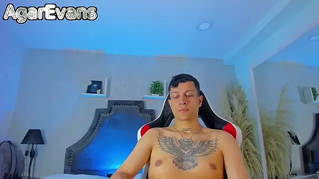 AgarEvans online show from June 30, 2026, 5:41 am