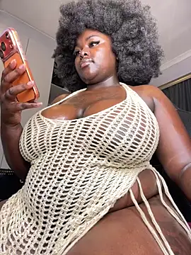 Honeycoco0211 online show from May 11, 2026, 1:00 am