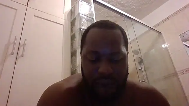 Bighood T online show from June 25, 2026, 5:23 am