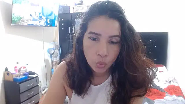 Snapshot of Ainhoa-hot chatting on July 30, 2026, 4:11 am Ainhoa-hot online show from July 30, 2026, 4:11 am