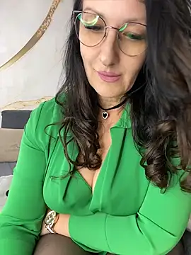 Katie-n online show from June 18, 2026, 11:36 am