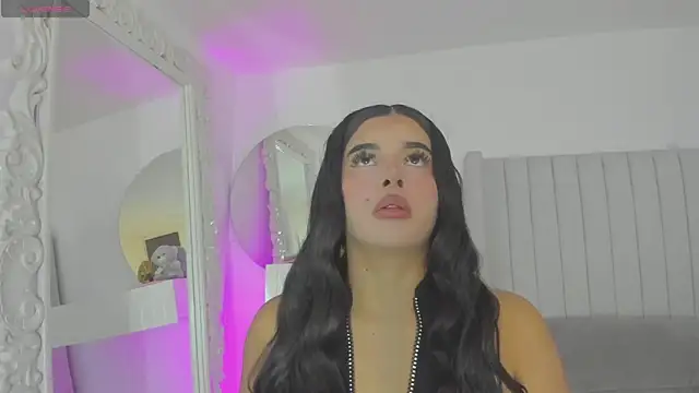 kaylarossi online show from July 23, 2026, 5:11 pm