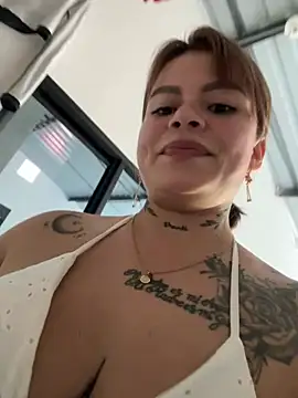 Snapshot of ivanna_rivera chatting on June 25, 2026, 4:44 pm ivanna rivera online show from June 25, 2026, 4:44 pm