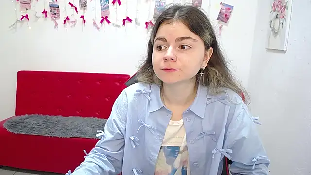TinaRedly online show from May 23, 2026, 5:50 pm