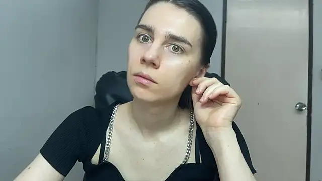 SassyJessi online show from July 19, 2026, 4:16 am