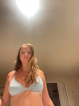 Snapshot of molly_witha_chance chatting on June 22, 2026, 6:10 am molly witha chance online show from June 22, 2026, 6:10 am