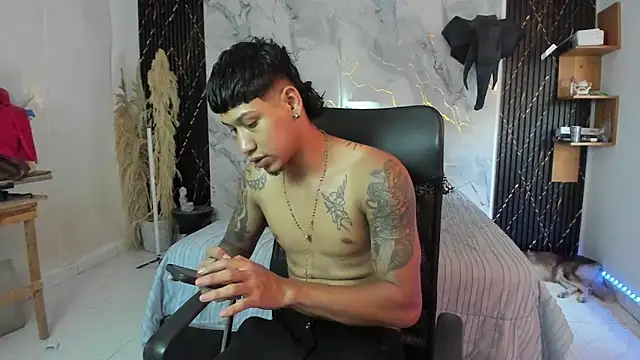 slim master12 online show from June 16, 2026, 8:11 pm