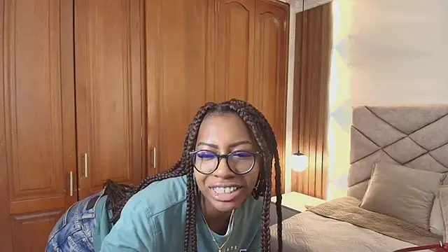 Raquel jones online show from June 22, 2026, 11:51 am