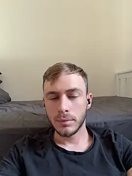 Julian128 online show from July 26, 2026, 6:15 pm