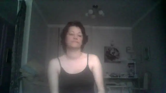 SunElizabeth online show from June 19, 2026, 3:33 am