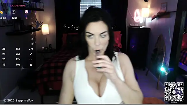 Sapphirefoxcanada online show from July 23, 2026, 6:39 pm