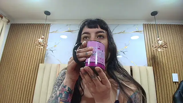 Naughty Kittenm online show from July 3, 2026, 10:43 am