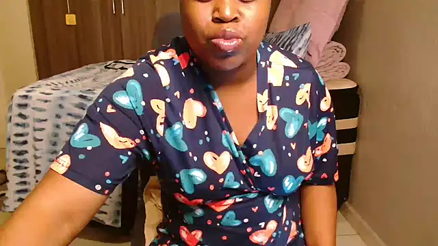 Snapshot of chocolete_candy chatting on June 30, 2026, 10:00 pm chocolete candy online show from June 30, 2026, 10:00 pm