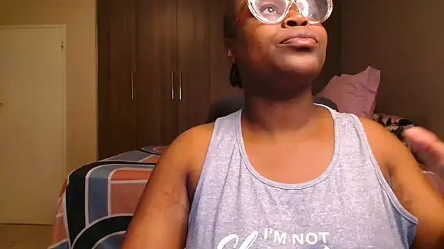 Snapshot of chocolete_candy chatting on July 2, 2026, 4:13 pm chocolete candy online show from July 2, 2026, 4:13 pm