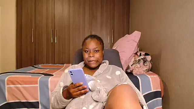 Snapshot of chocolete_candy chatting on July 3, 2026, 9:54 pm chocolete candy online show from July 3, 2026, 9:54 pm