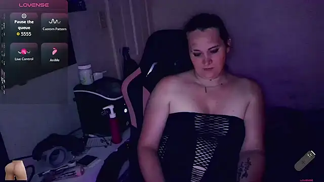sweetmorgan1 online show from June 22, 2026, 2:57 am