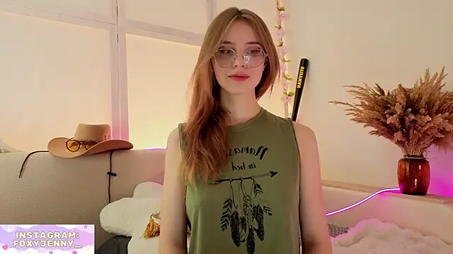 JennyDilly online show from July 24, 2026, 6:06 pm