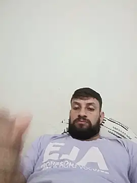 Robertao20cm online show from July 1, 2026, 11:45 am