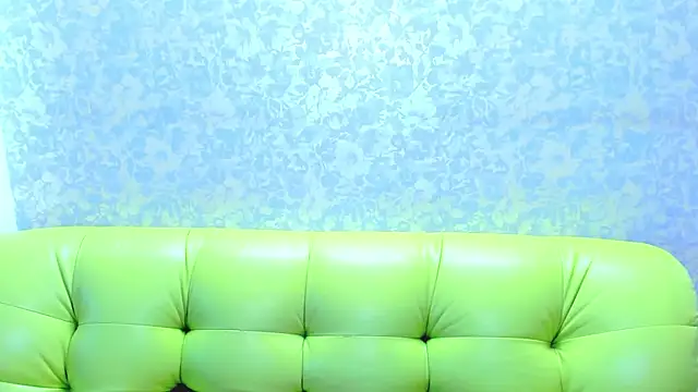 Vanessa Florence online show from July 17, 2026, 1:12 am