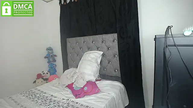 susana2523 online show from July 6, 2026, 1:35 am
