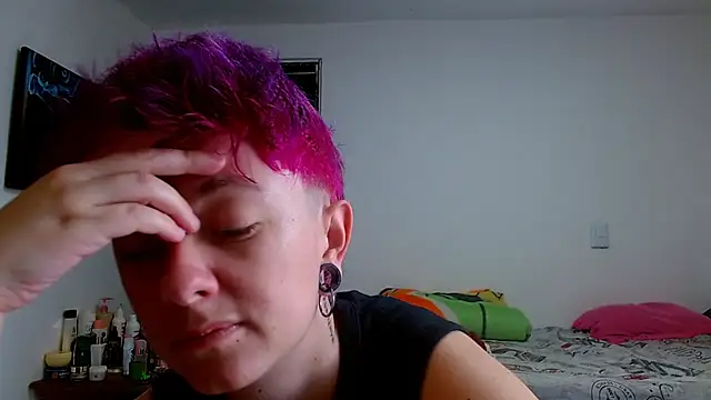 tomboyblue online show from May 15, 2026, 5:31 pm
