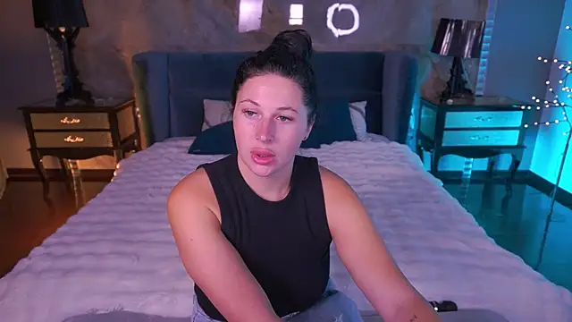 ArianaDarkk online show from July 19, 2026, 6:50 am